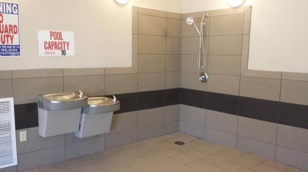 Best offers for HOLIDAY INN EXPRESS HOTEL & SUITES EMPORIA NORTHWEST Emporia