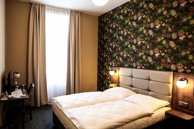 Best offers for VICTORIA Prague