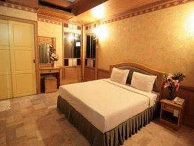 Best offers for Hotel 13 Coins Resort Bang Na Bangkok
